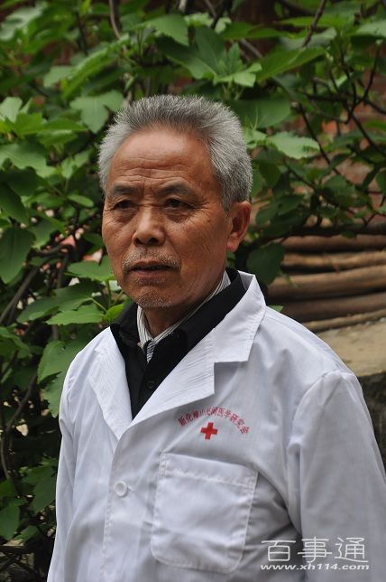 彭丁武医生